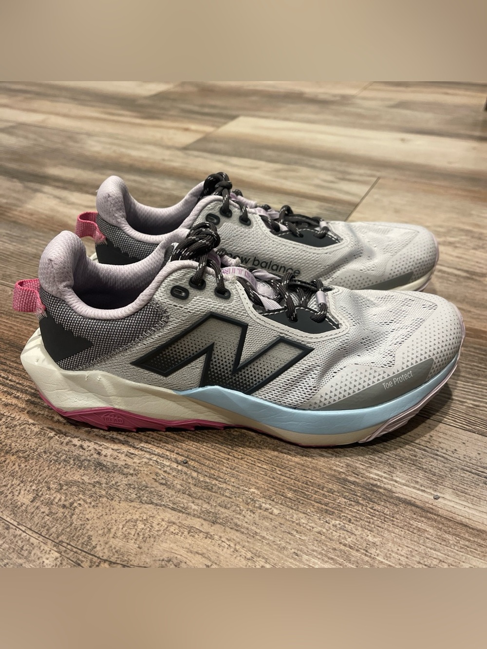 New Balance DynaSoft Nitrel v6 Trail Running Shoes Grey Womens Size 8 WTNTRLG6